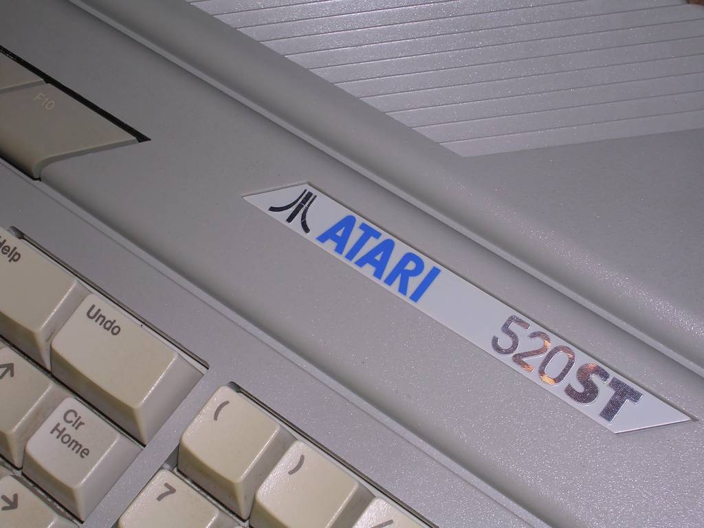 pictures/gal/Museum/8-bit/Atari_520ST/002.jpg